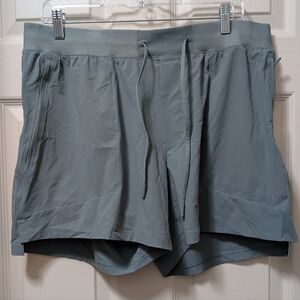 lululemon athletica Men's Athletic Shorts in Slate Blue